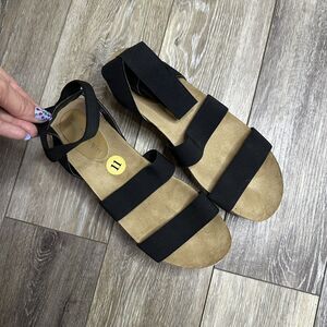 Steve Madden KIMMIE Size 11 Black Strappy Platform Espadrille Wedge Sandal Shoes